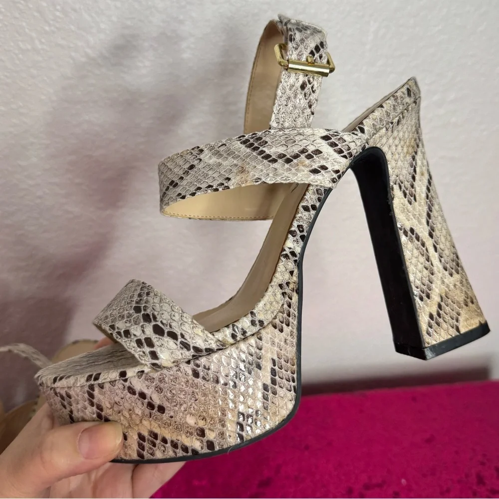 FASHION NOVA 🐍 Snakeskin Platform Open-Toe Block Heels (Women’s 6.5)